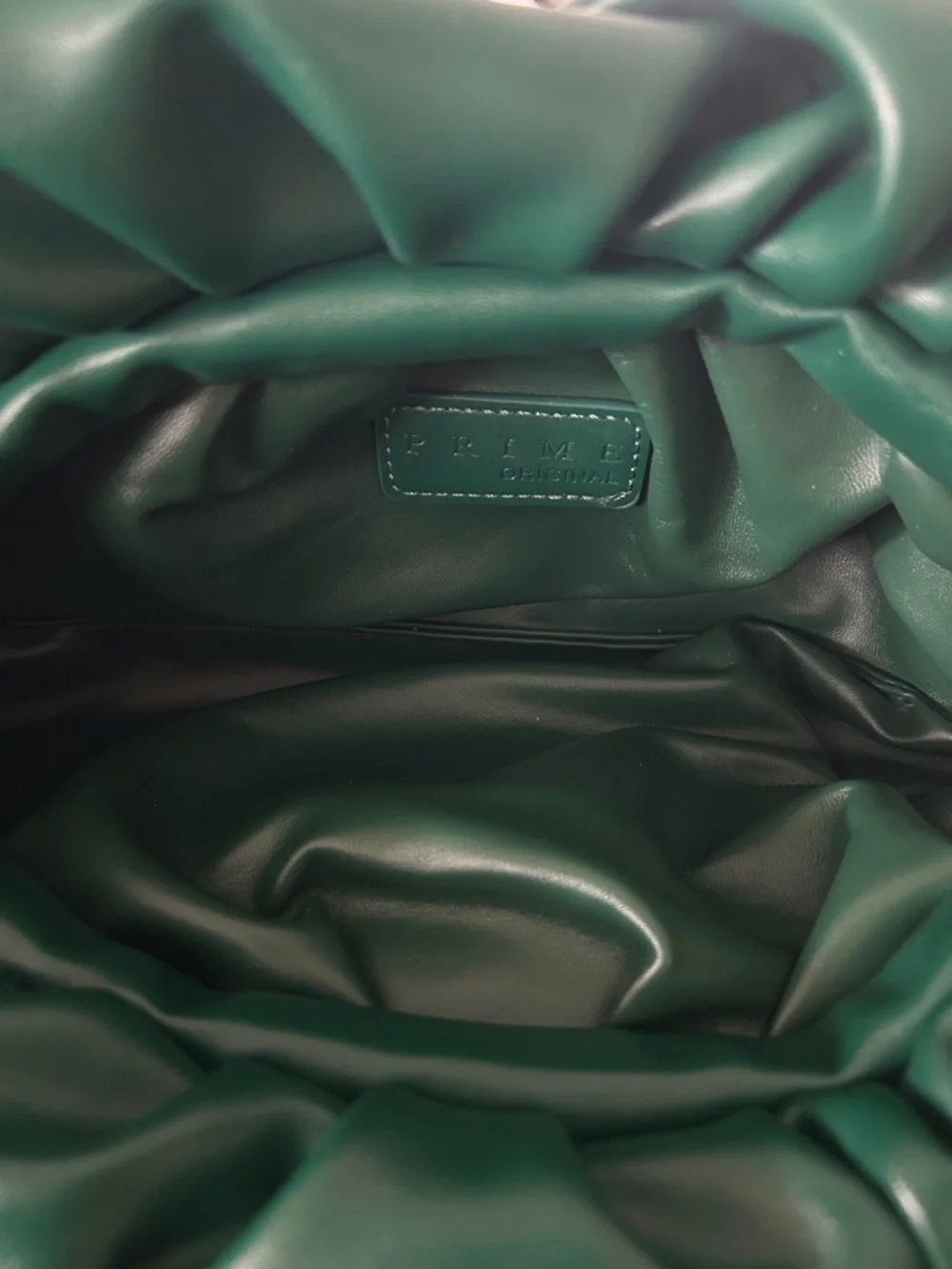 Cloud Shaped Dumpling Chain Ruched Pouch Clutch Purse Green with Chain Link